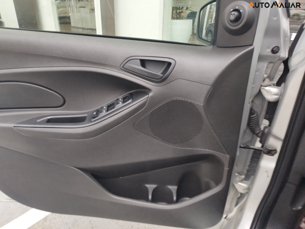 FORD KA 1.0 MPI TECNO 8V FLEX 4P MANUAL