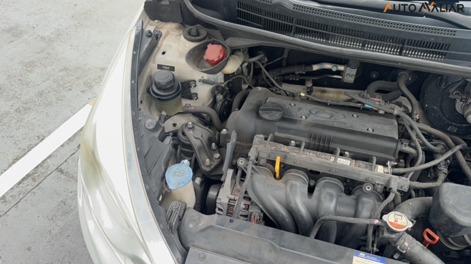 HYUNDAI HB20S 1.6 PREMIUM 16V FLEX 4P AUTOMATICO