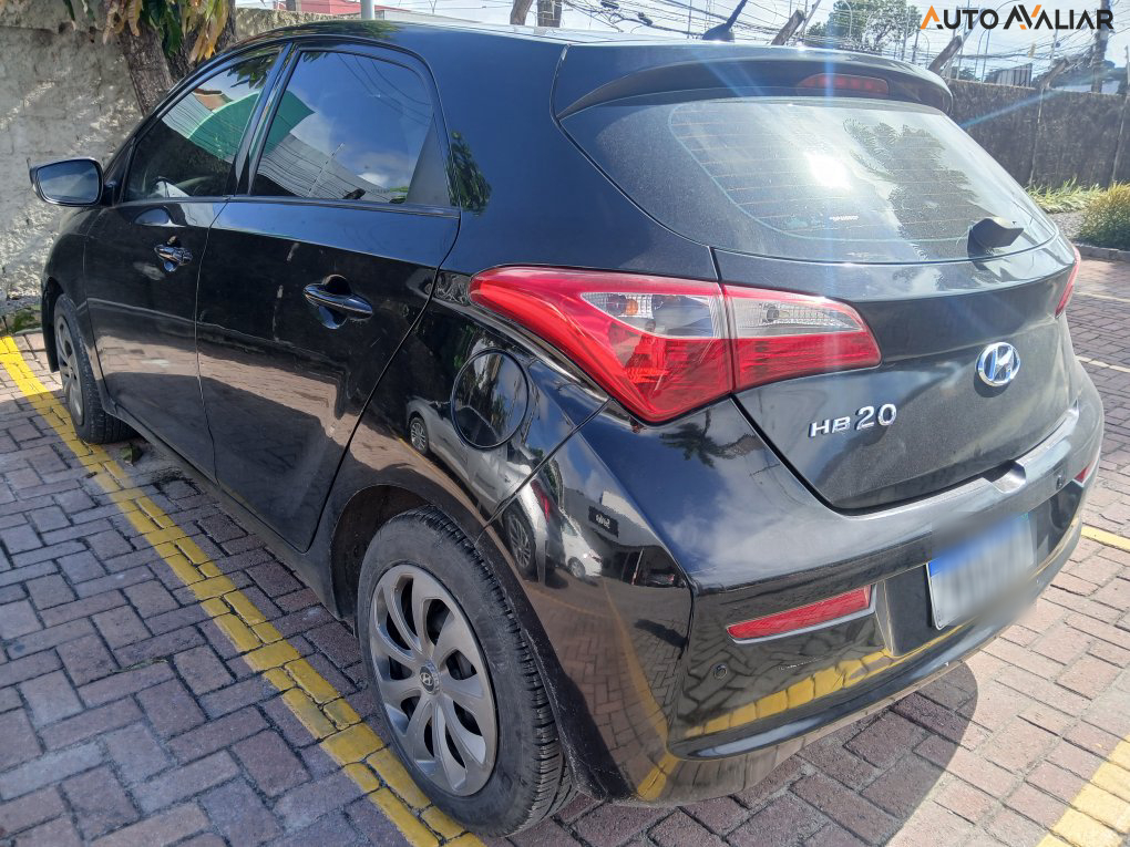 HYUNDAI HB20 1.0 COMFORT PLUS 12V FLEX 4P MANUAL