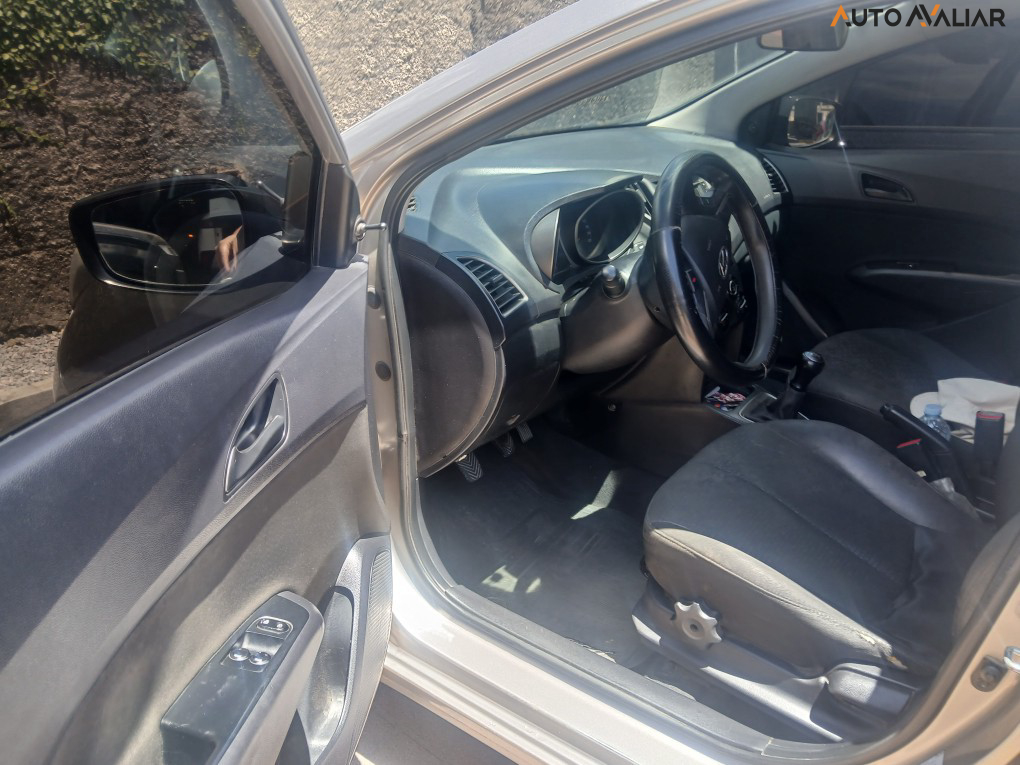 HYUNDAI HB20 1.0 COMFORT 12V FLEX 4P MANUAL