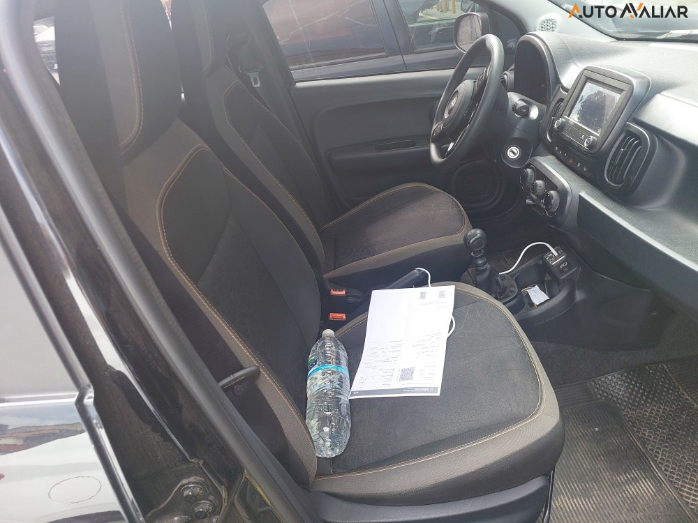 FIAT MOBI 1.0 EVO FLEX TREKKING MANUAL