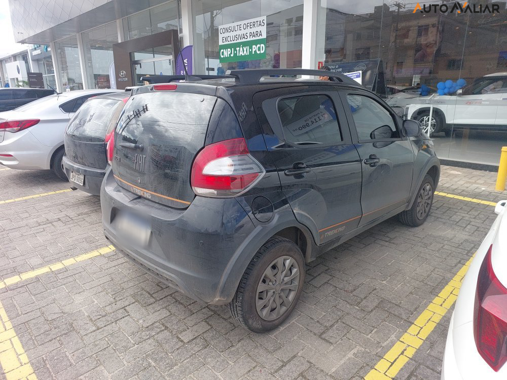 FIAT MOBI 1.0 EVO FLEX TREKKING MANUAL