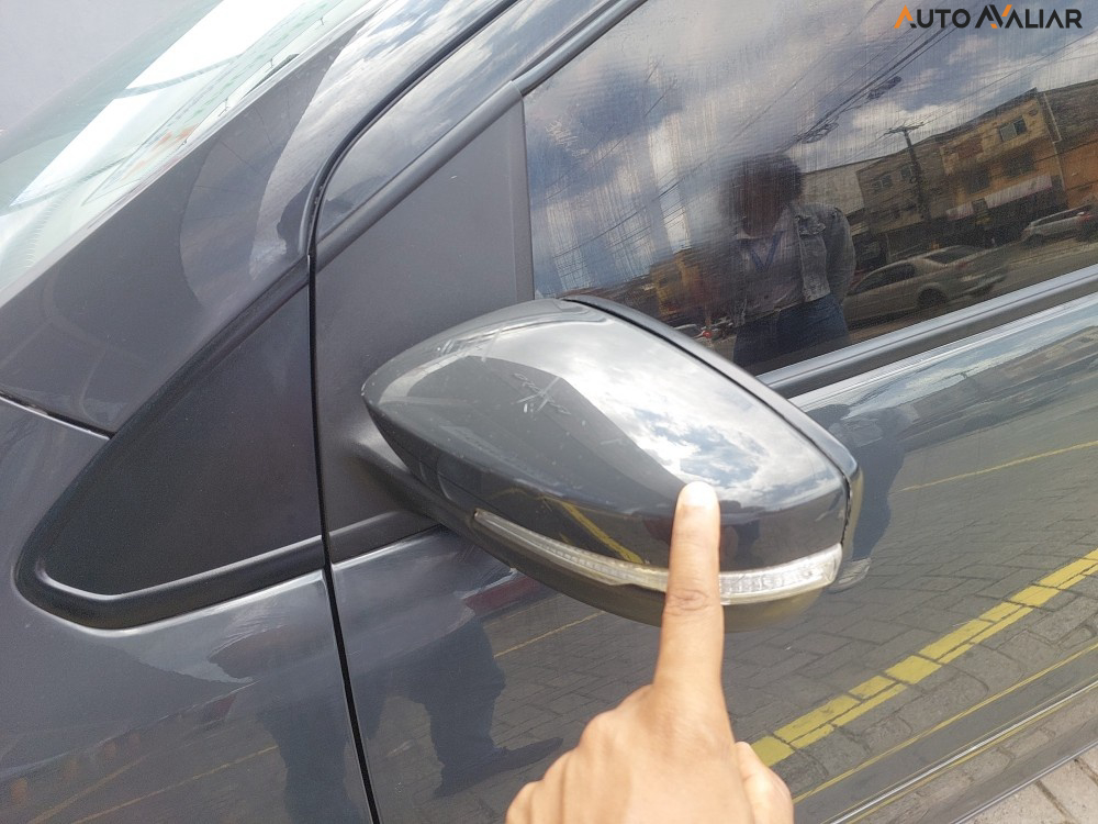 VOLKSWAGEN FOX 1.0 MI 8V FLEX 4P MANUAL