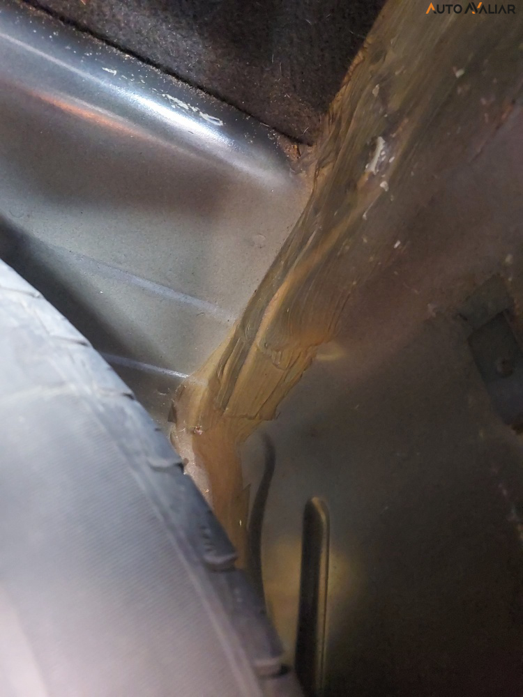 VOLKSWAGEN FOX 1.0 MI 8V FLEX 4P MANUAL