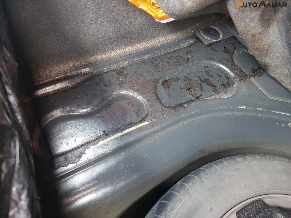 VOLKSWAGEN FOX 1.0 MI 8V FLEX 4P MANUAL