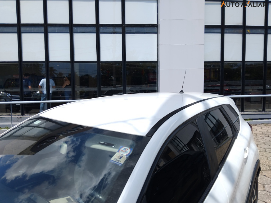 RENAULT CAPTUR 2.0 16V HI-FLEX INTENSE AUTOMATICO