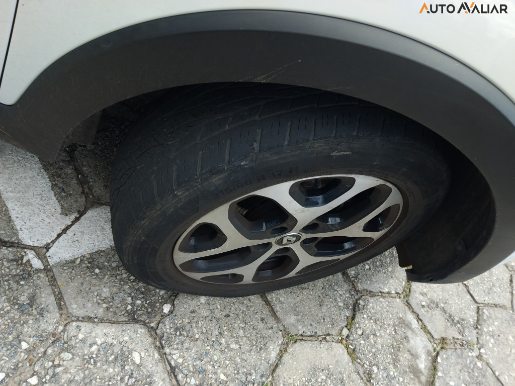 RENAULT CAPTUR 2.0 16V HI-FLEX INTENSE AUTOMATICO