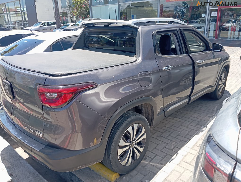 FIAT TORO 2.0 16V TURBO DIESEL VOLCANO 4WD AT9