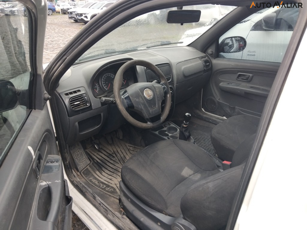 FIAT STRADA 1.4 MPI HARD WORKING CE 8V FLEX 2P MANUAL