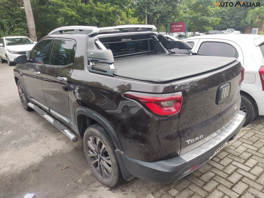 FIAT TORO 2.0 16V TURBO DIESEL RANCH 4WD AT9