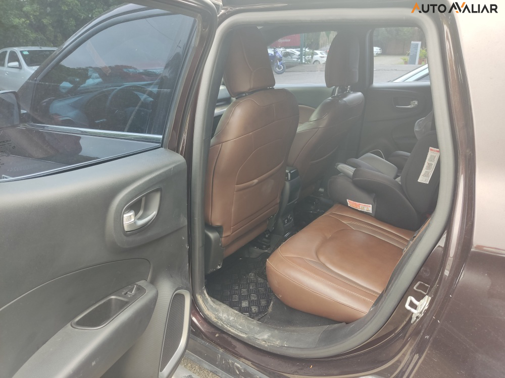FIAT TORO 2.0 16V TURBO DIESEL RANCH 4WD AT9