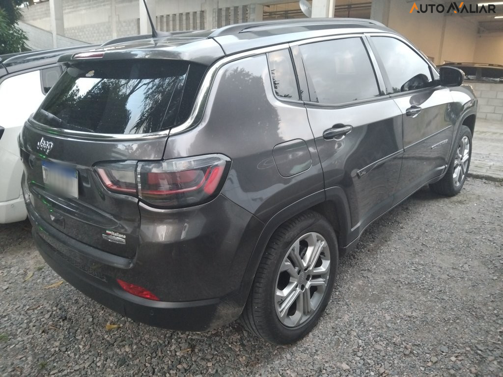 JEEP COMPASS 1.3 T270 TURBO FLEX LONGITUDE AT6