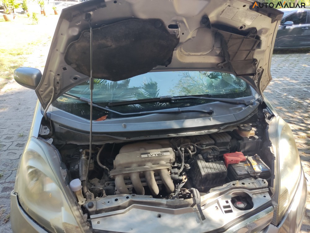 HONDA FIT 1.4 LX 16V FLEX 4P MANUAL