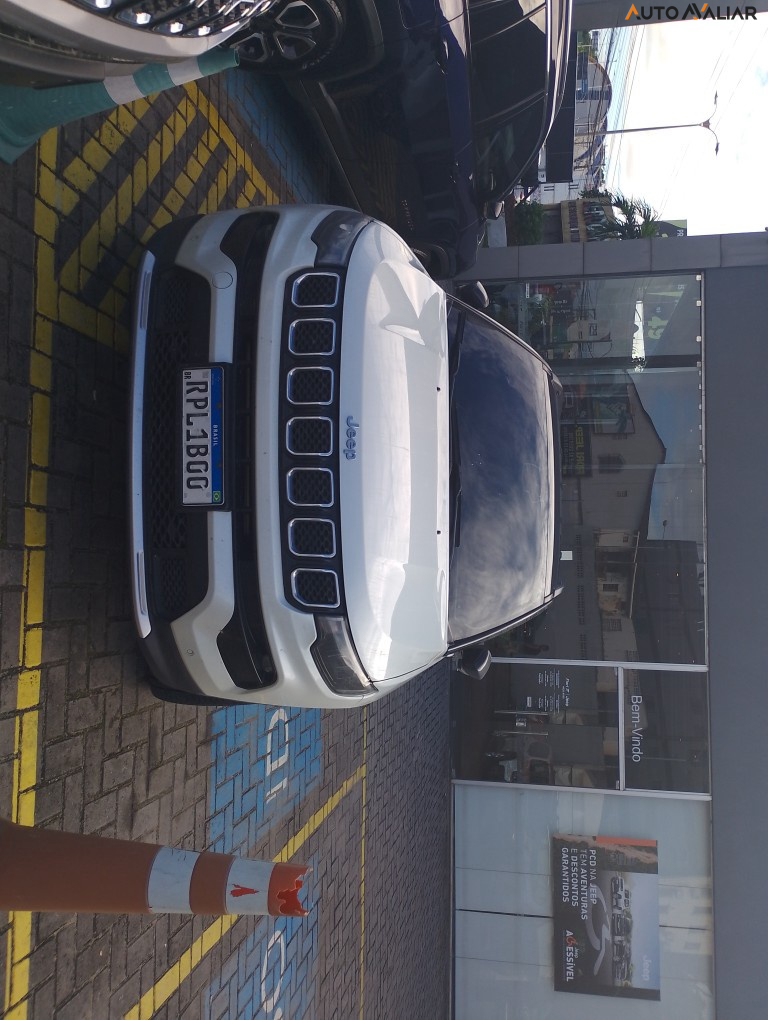 JEEP COMPASS 1.3 T270 TURBO FLEX LIMITED AT6