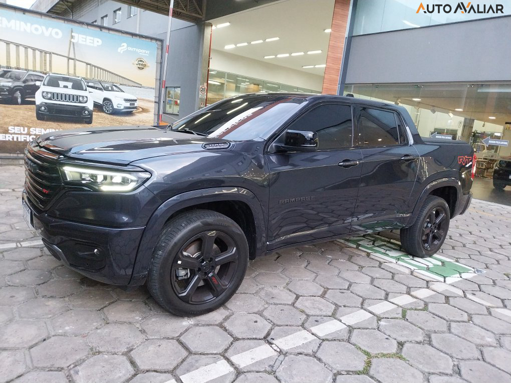 RAM RAMPAGE 2.0 HURRICANE 4 TURBO GASOLINA R/T 4X4 AUTOMÁTICO