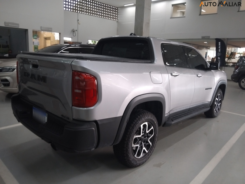 RAM RAMPAGE 2.0 HURRICANE 4 TURBO GASOLINA REBEL 4X4 AUTOMÁTICO