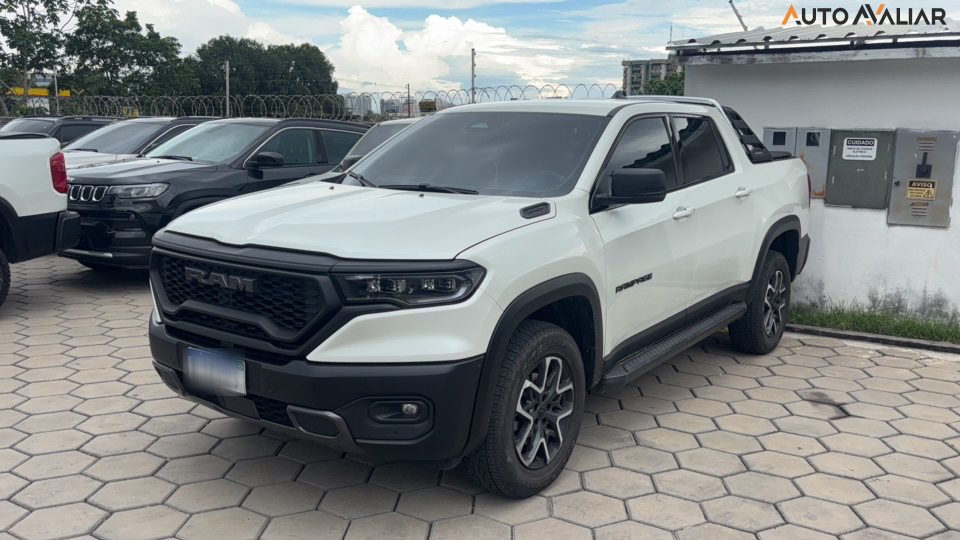 RAM RAMPAGE 2.0 TURBO DIESEL REBEL 4X4 AUTOMÁTICO