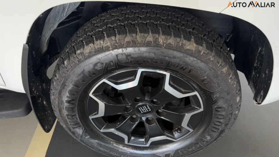 FIAT TITANO 2.2 TURBO DIESEL VOLCANO 4X4 AT6