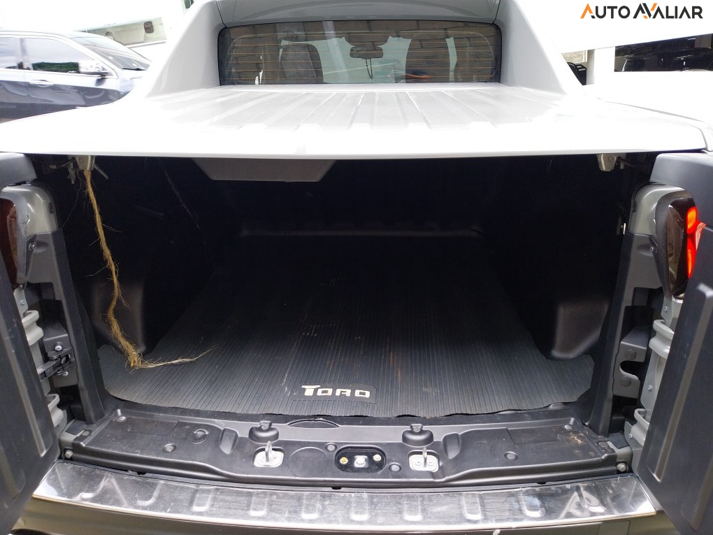 FIAT TORO 2.0 16V TURBO DIESEL ULTRA 4WD AT9