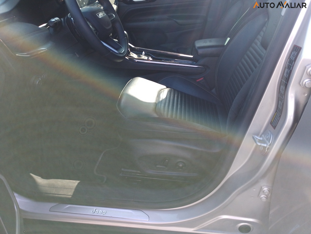 JEEP COMMANDER 2.0 TD380 TURBO DIESEL LIMITED AT9