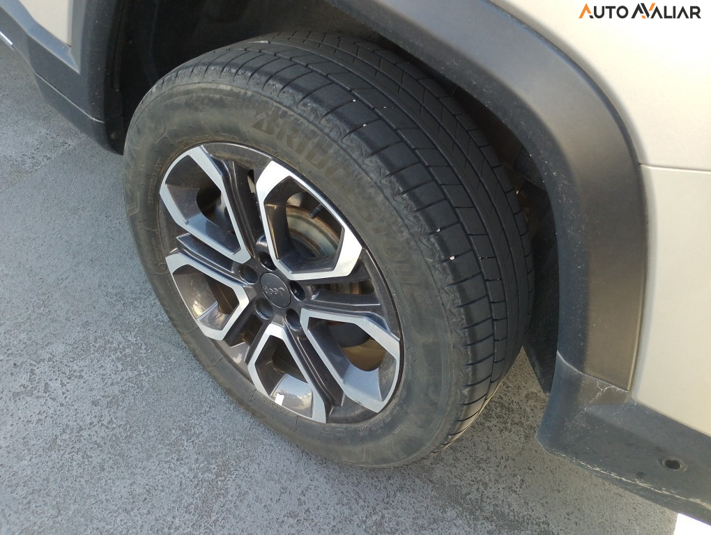 JEEP COMMANDER 2.0 TD380 TURBO DIESEL LIMITED AT9