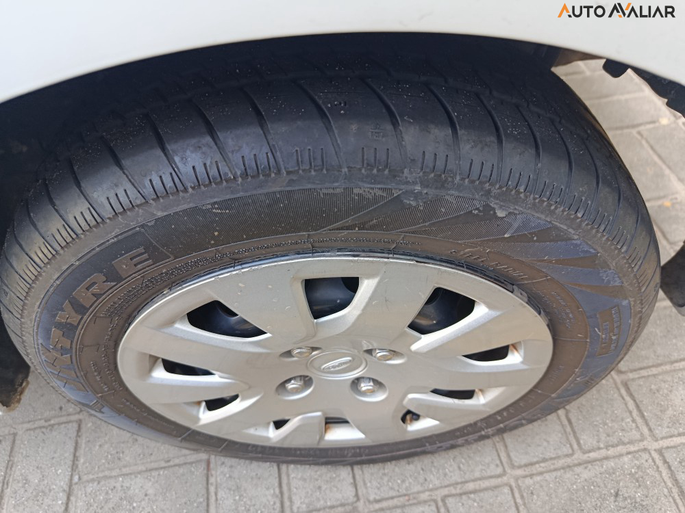 FORD KA 1.0 SE / SE PLUS TI-VCT FLEX 