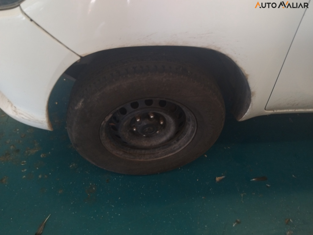 TOYOTA HILUX 2.8 POWER PACK 4X4 CD 16V DIESEL 4P MANUAL