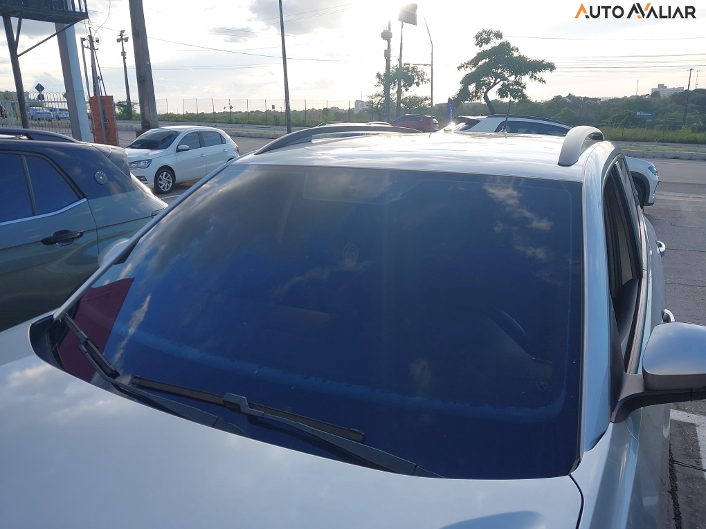 VOLKSWAGEN T-CROSS 1.0 200 TSI TOTAL FLEX AUTOMÁTICO
