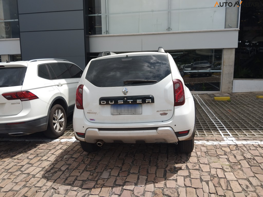 RENAULT DUSTER 2.0 DYNAMIQUE 4X2 16V FLEX 4P AUTOMATICO