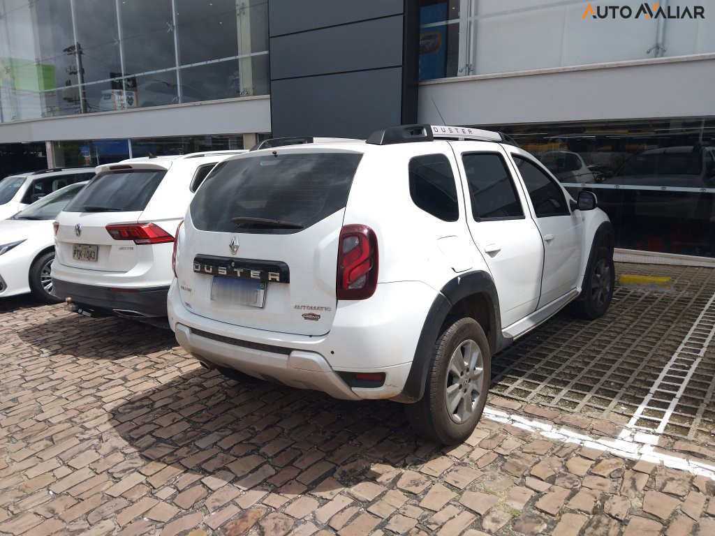 RENAULT DUSTER 2.0 DYNAMIQUE 4X2 16V FLEX 4P AUTOMATICO
