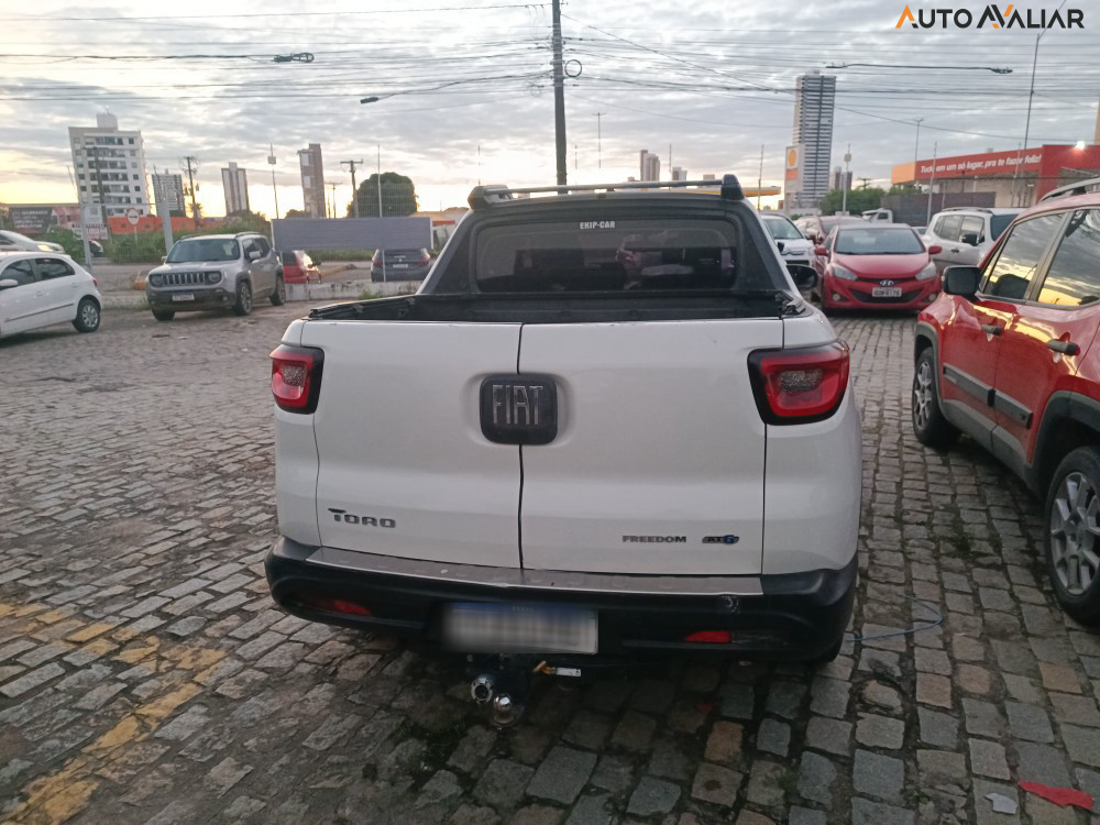 FIAT TORO 1.8 16V EVO FLEX FREEDOM AT6