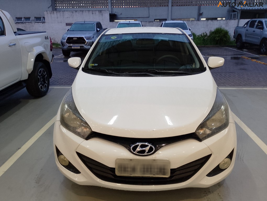 HYUNDAI HB20S 1.6 COMFORT PLUS 16V FLEX 4P MANUAL