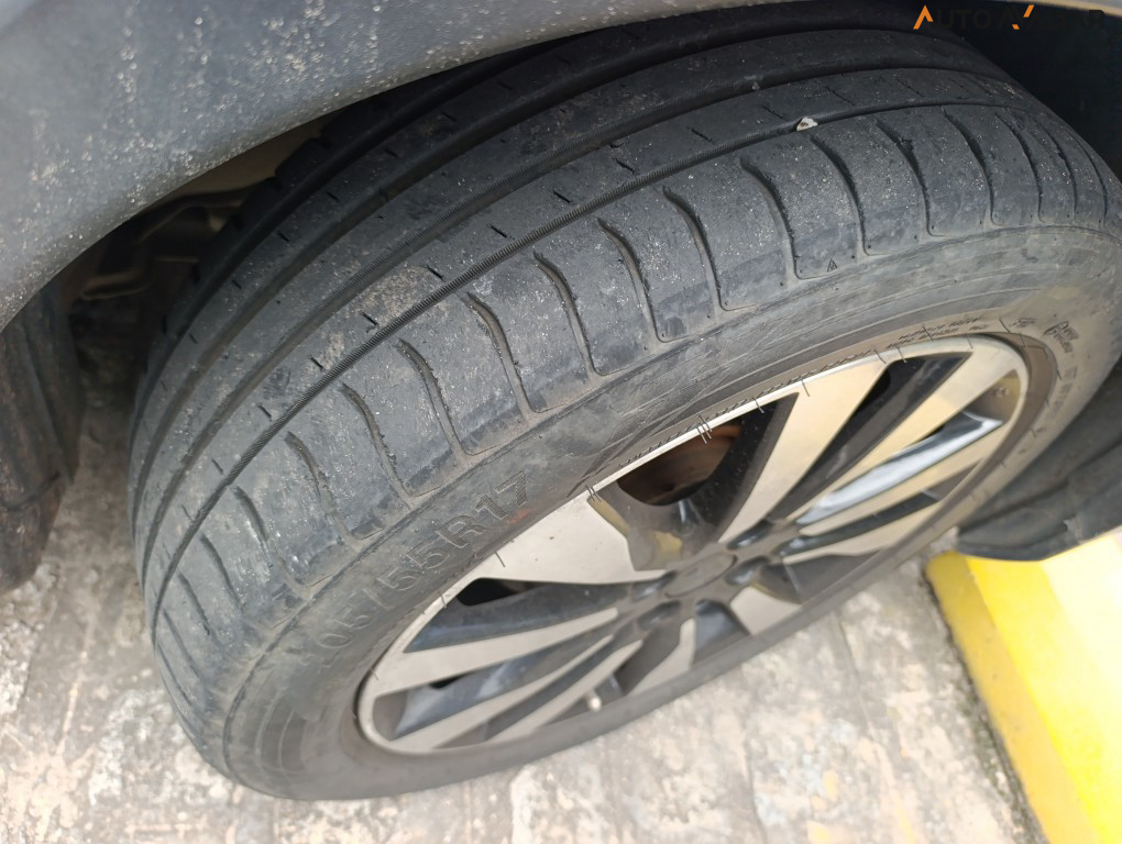 NISSAN KICKS 1.6 16V FLEXSTART SL 4P XTRONIC