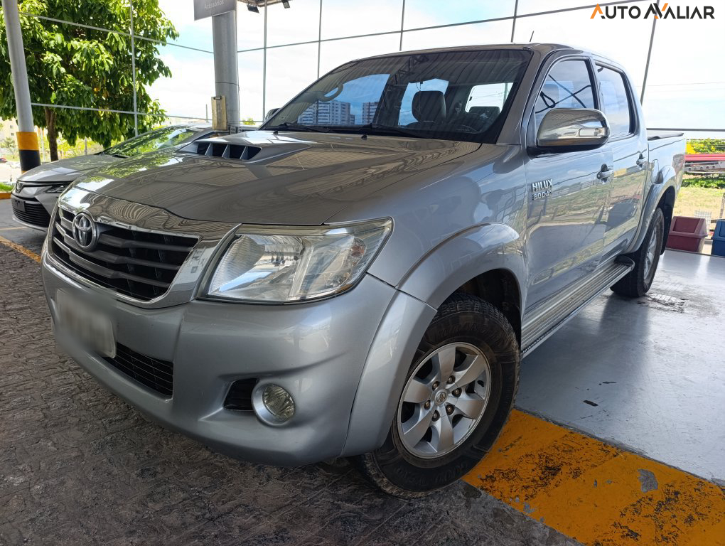 TOYOTA HILUX 3.0 SRV 4X4 CD 16V TURBO INTERCOOLER DIESEL 4P AUTOMATICO