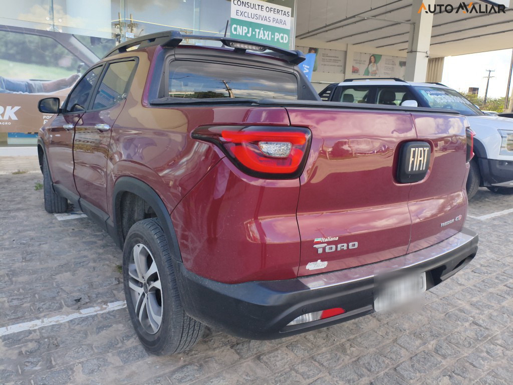 FIAT TORO 2.0 16V TURBO DIESEL FREEDOM 4WD AT9