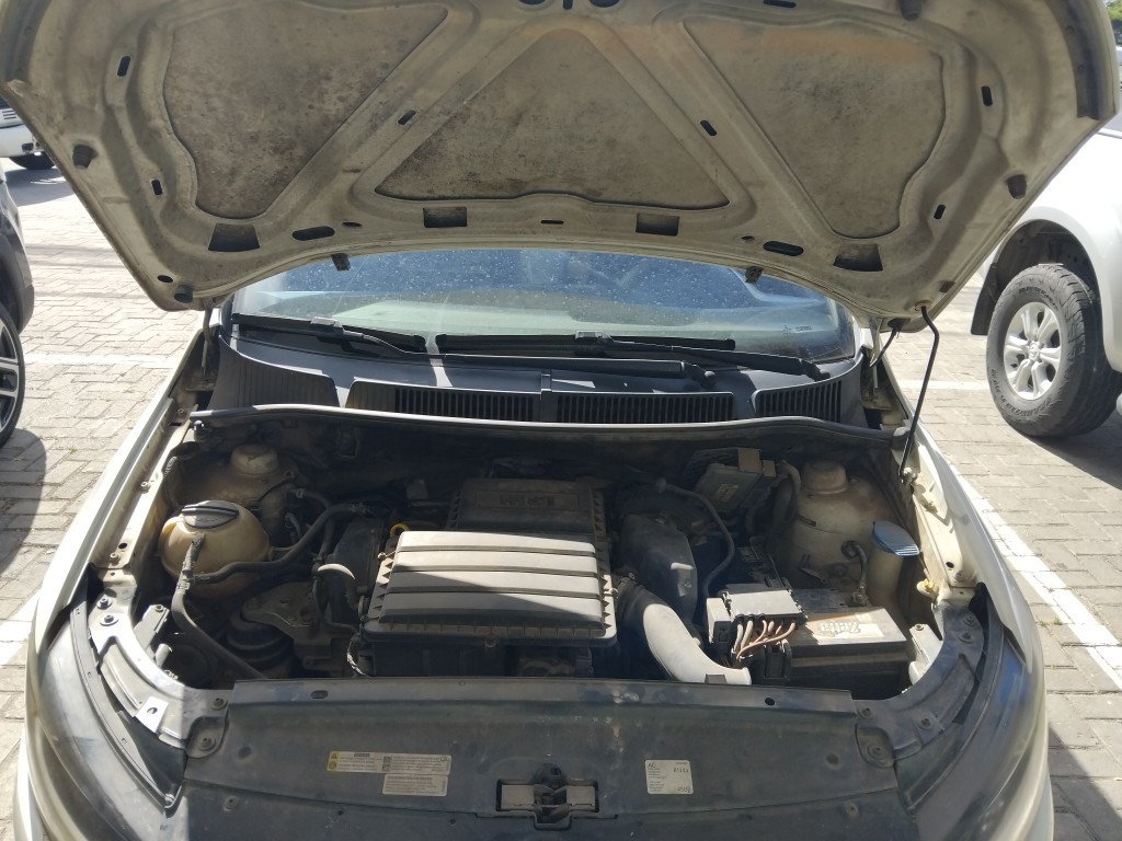 VOLKSWAGEN FOX 1.6 MSI HIGHLINE 16V FLEX 4P MANUAL