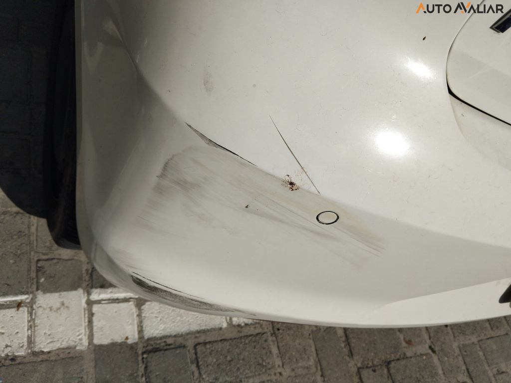 VOLKSWAGEN FOX 1.6 MSI HIGHLINE 16V FLEX 4P MANUAL