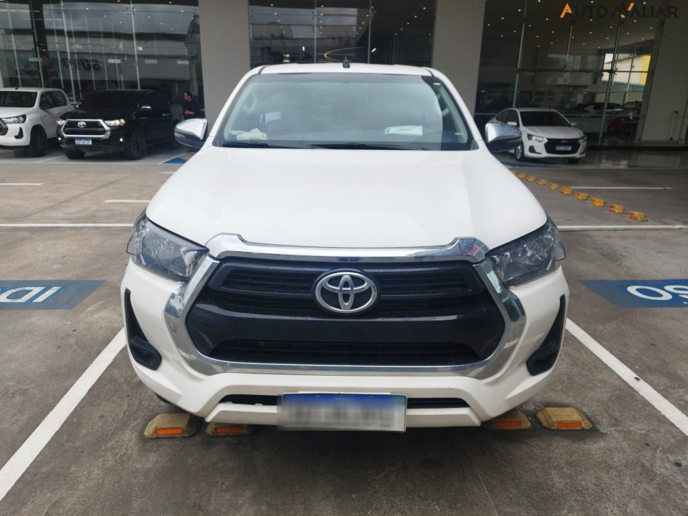 TOYOTA HILUX 2.8 D-4D TURBO DIESEL CD SRV 4X4 AUTOMÁTICO