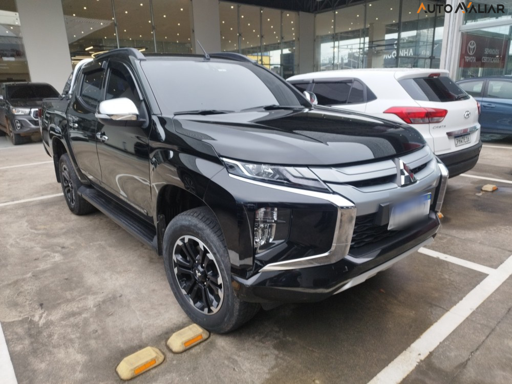 MITSUBISHI L200 TRITON  2.4 16V TURBO DIESEL SPORT HPE CD  4X4 
