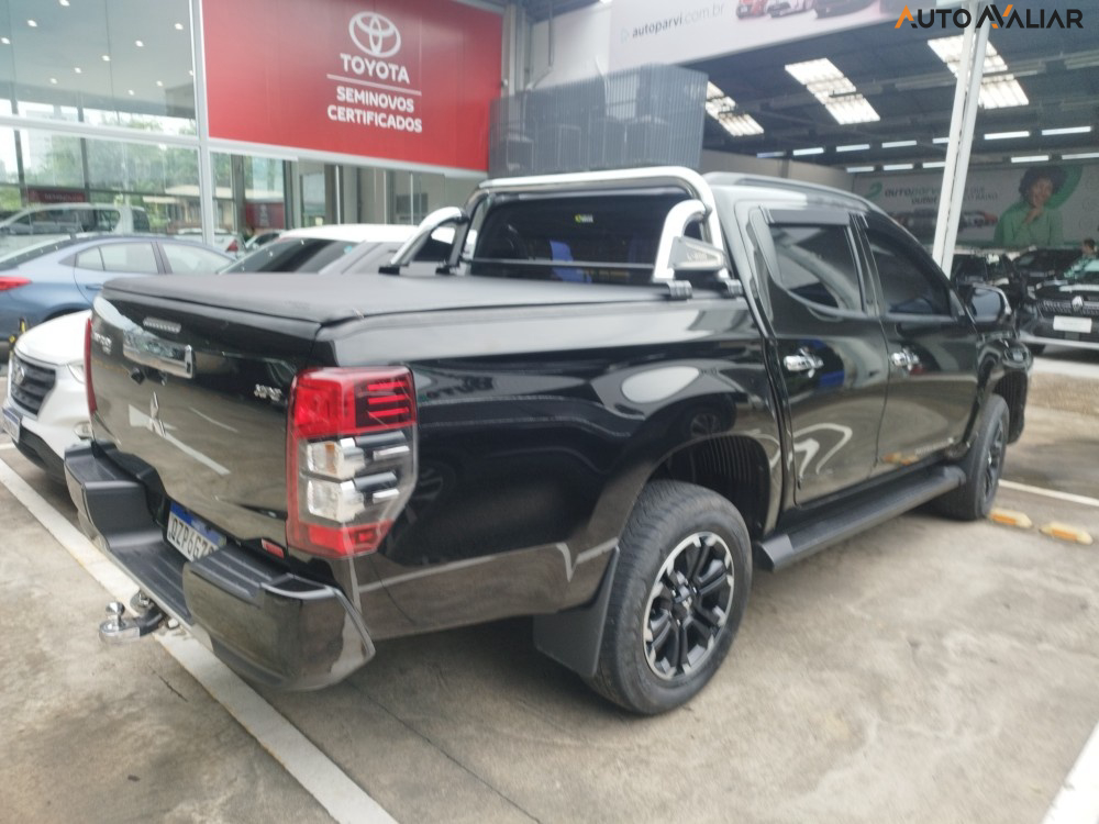 MITSUBISHI L200 TRITON  2.4 16V TURBO DIESEL SPORT HPE CD  4X4 