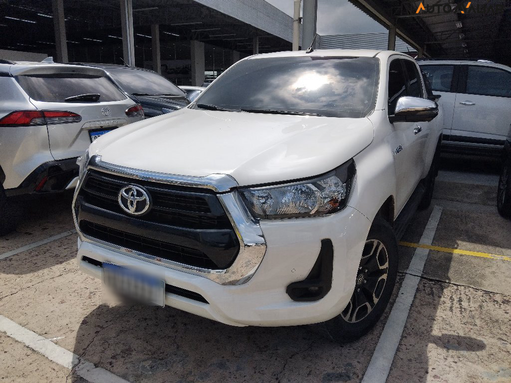 TOYOTA HILUX 2.8 D-4D TURBO DIESEL CD SRV 4X4 AUTOMÁTICO
