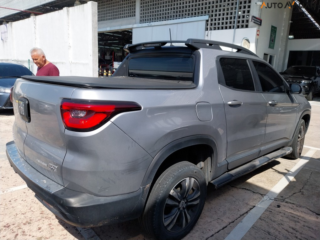 FIAT TORO 1.3 TURBO 270 FLEX FREEDOM AT6