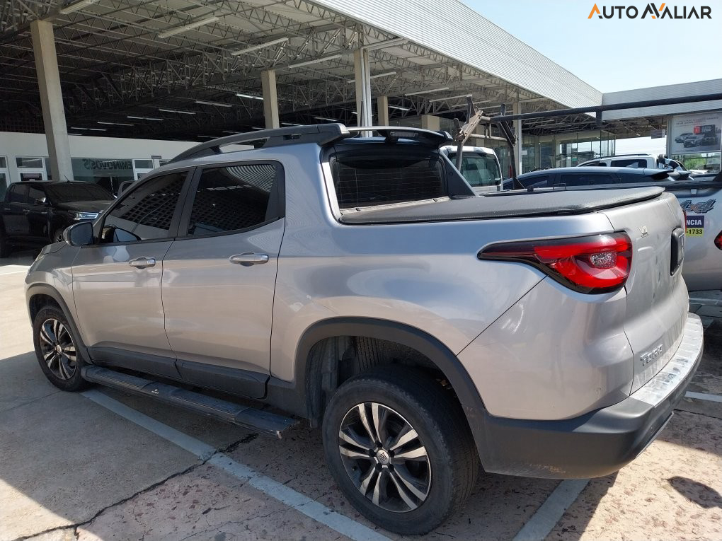 FIAT TORO 1.3 TURBO 270 FLEX FREEDOM AT6