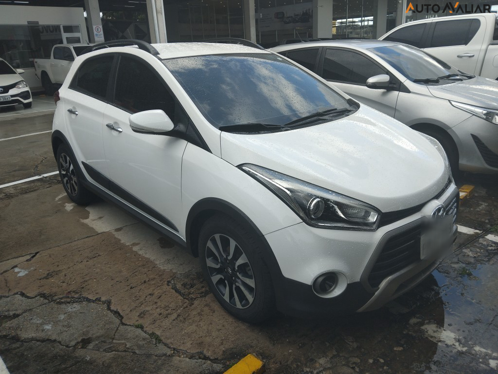 HYUNDAI HB20X 1.6 16V PREMIUM FLEX 4P AUTOMATICO