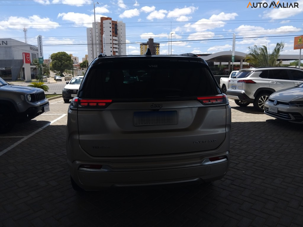 JEEP COMMANDER 2.0 TD380 TURBO DIESEL OVERLAND AT9