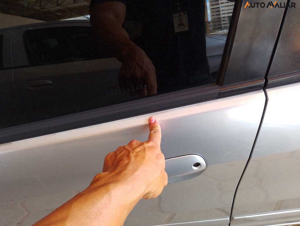 HONDA FIT 1.4 LX 16V FLEX 4P AUTOMATICO