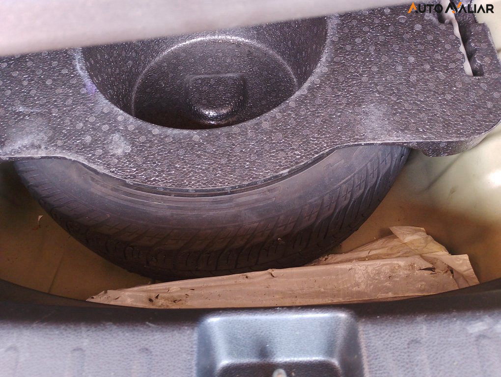 HONDA FIT 1.4 LX 16V FLEX 4P AUTOMATICO