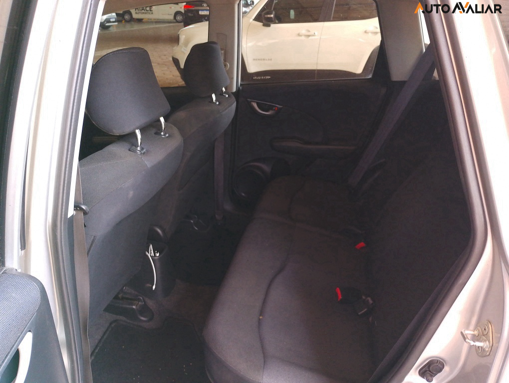 HONDA FIT 1.4 LX 16V FLEX 4P AUTOMATICO