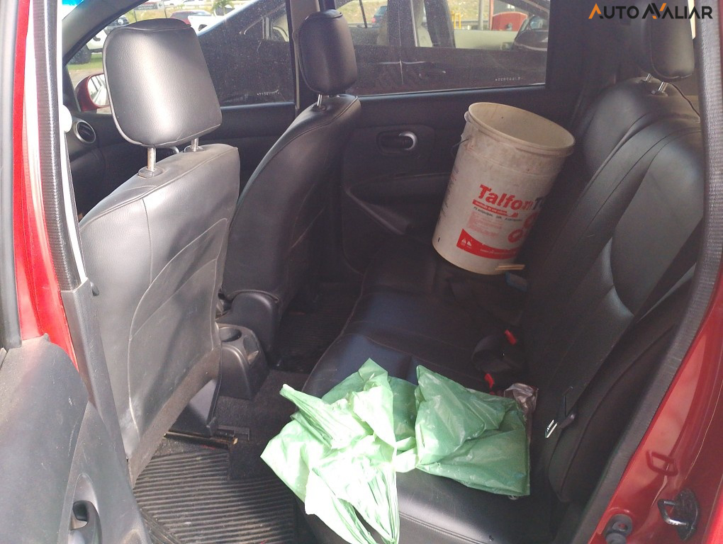 NISSAN LIVINA 1.8 SL X-GEAR 16V FLEX 4P AUTOMATICO