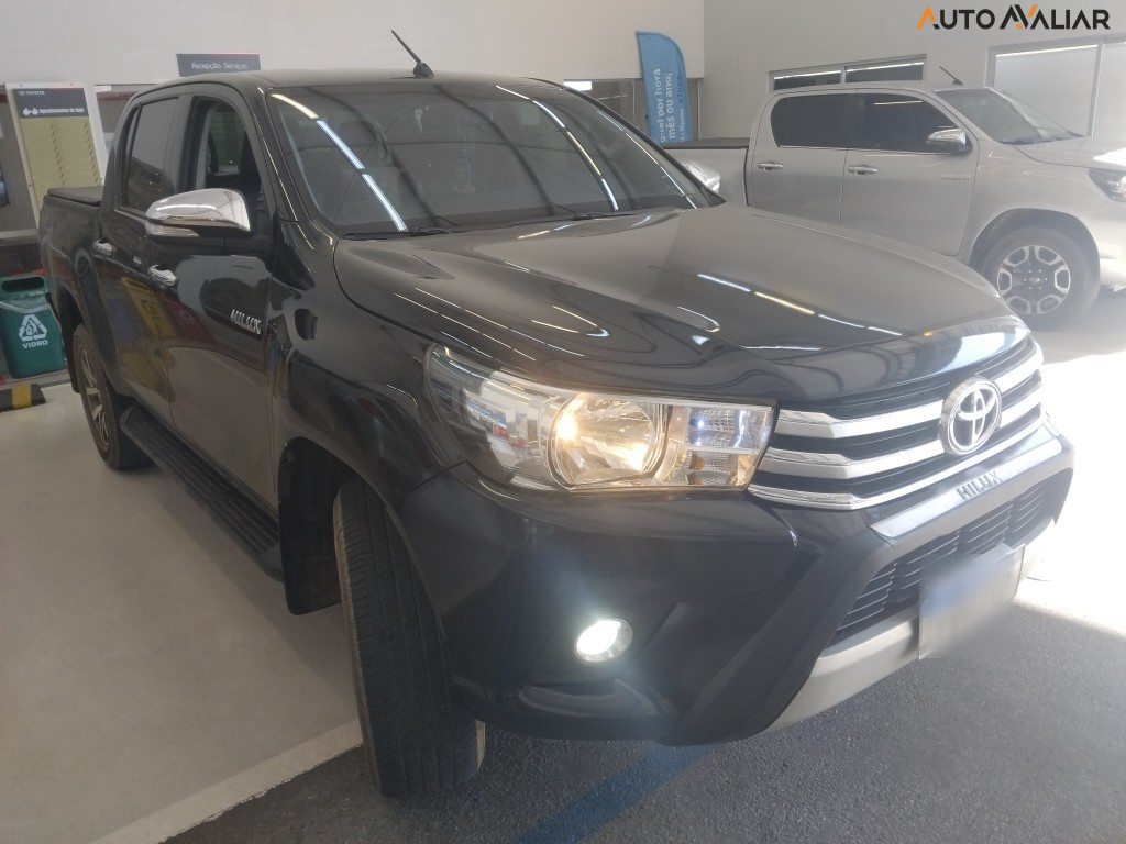TOYOTA HILUX 2.8 SRV 4X4 CD 16V DIESEL 4P AUTOMATICO